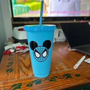 Spider man cups